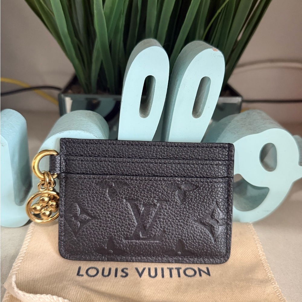 Louis Vuitton charm card holder